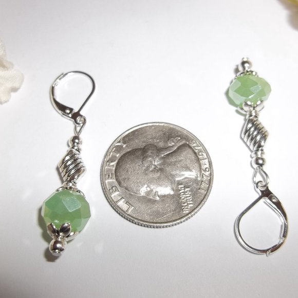 Light Green AB Aurora Borealis Earrings Beaded Dangle Drop Elegant Set Gift 7330 - Picture 4 of 8